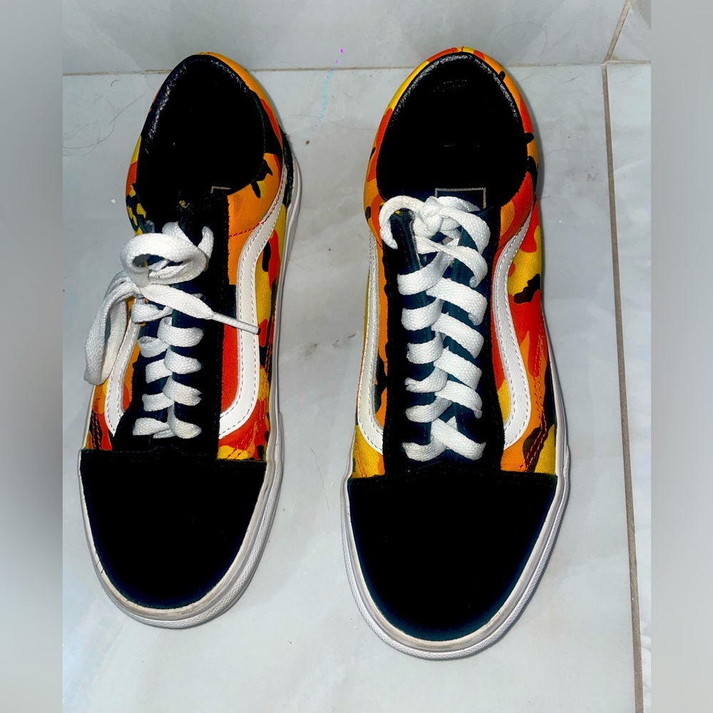 Women's Vans Size 7